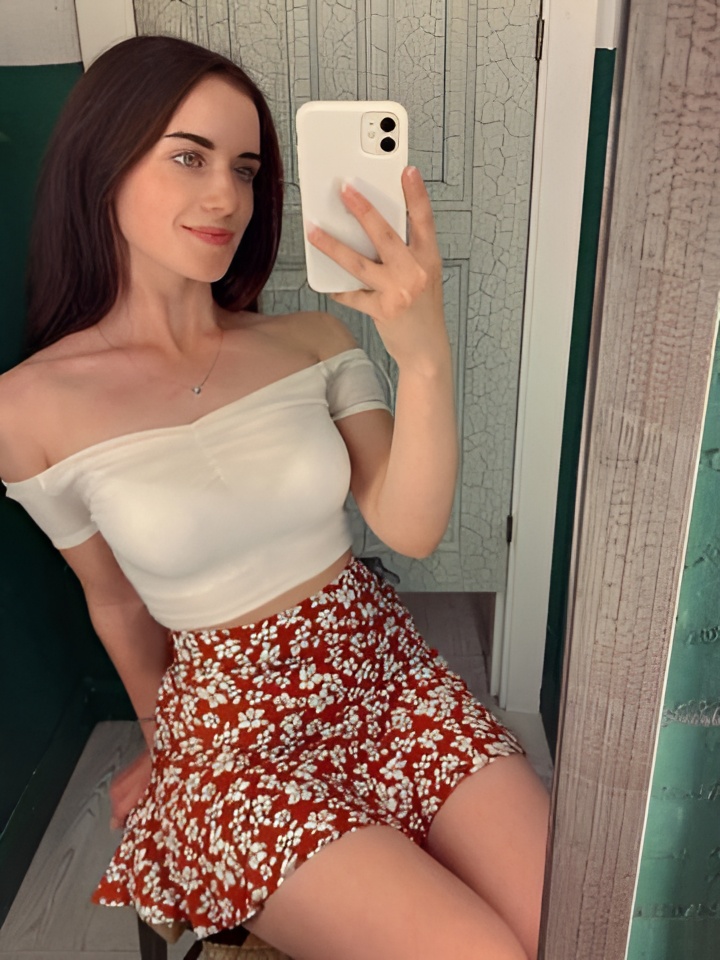 Ядвига привлекальеная девушка из Ярославля цена от 3000 руб