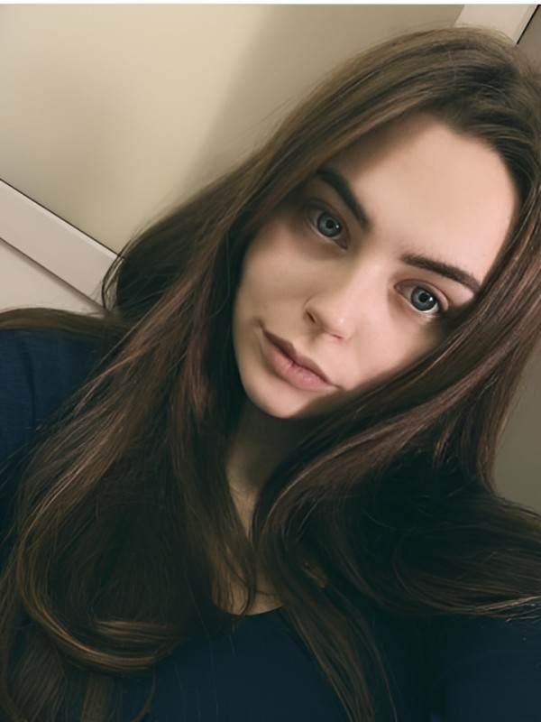 Анюта привлекательная девушка из Ярославля цена от 3000 руб