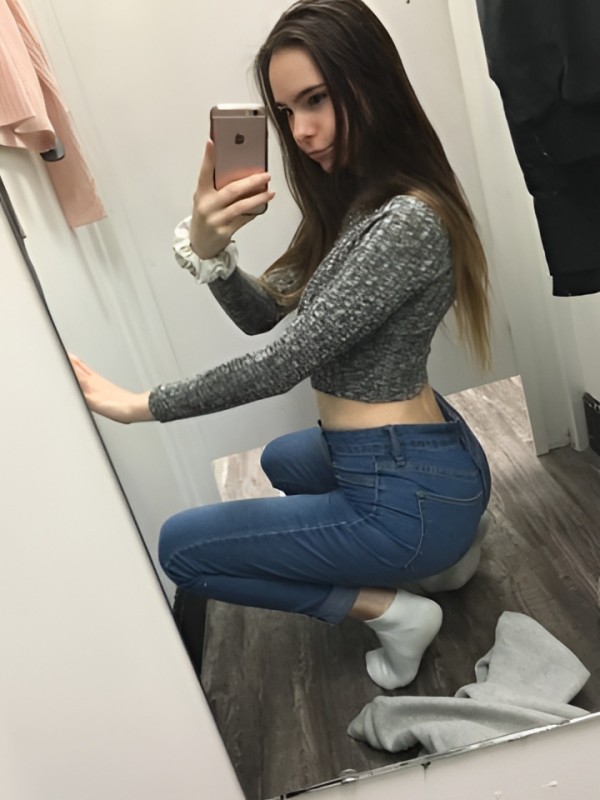 Нелли привлекательная девушка из Ярославля цена от 2500 руб