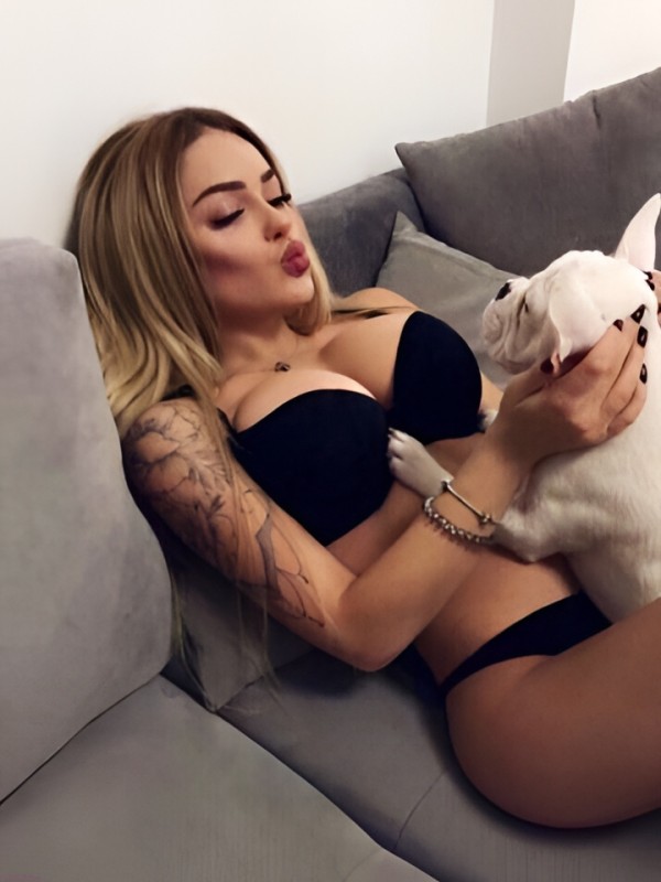 Жанна привлекательная девушка из Ярославля цена от 2500 руб